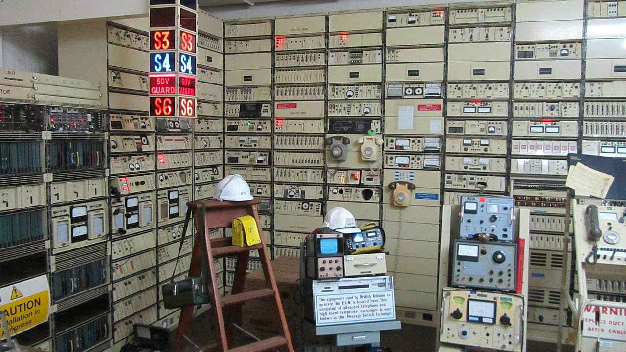 Hack Green Secret Nuclear Bunker - Image 3