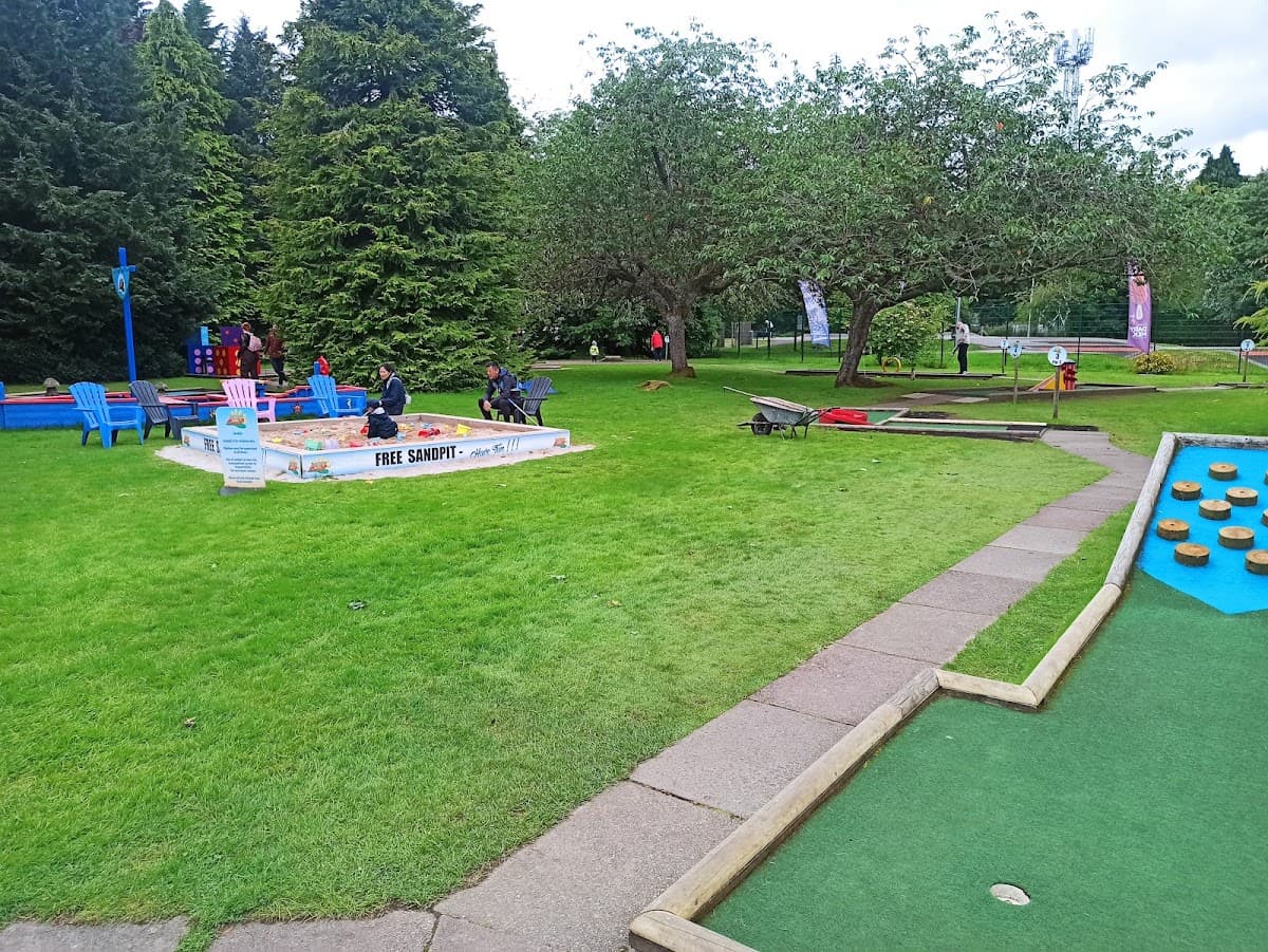 Inverness Crazy Golf - Image 2