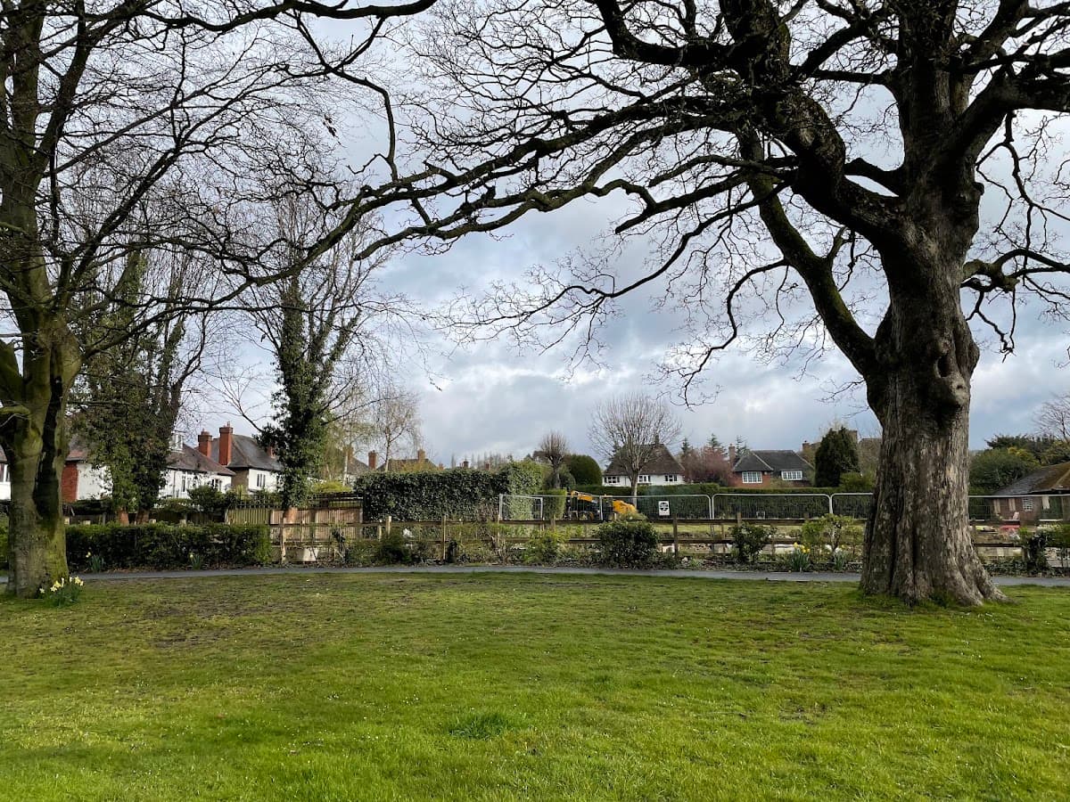 Cliffe Park - Image 3