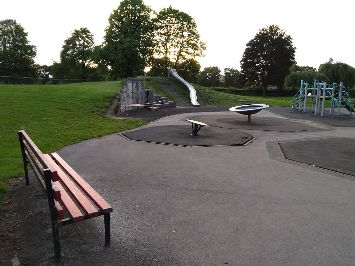 Shirley Park - Image 2