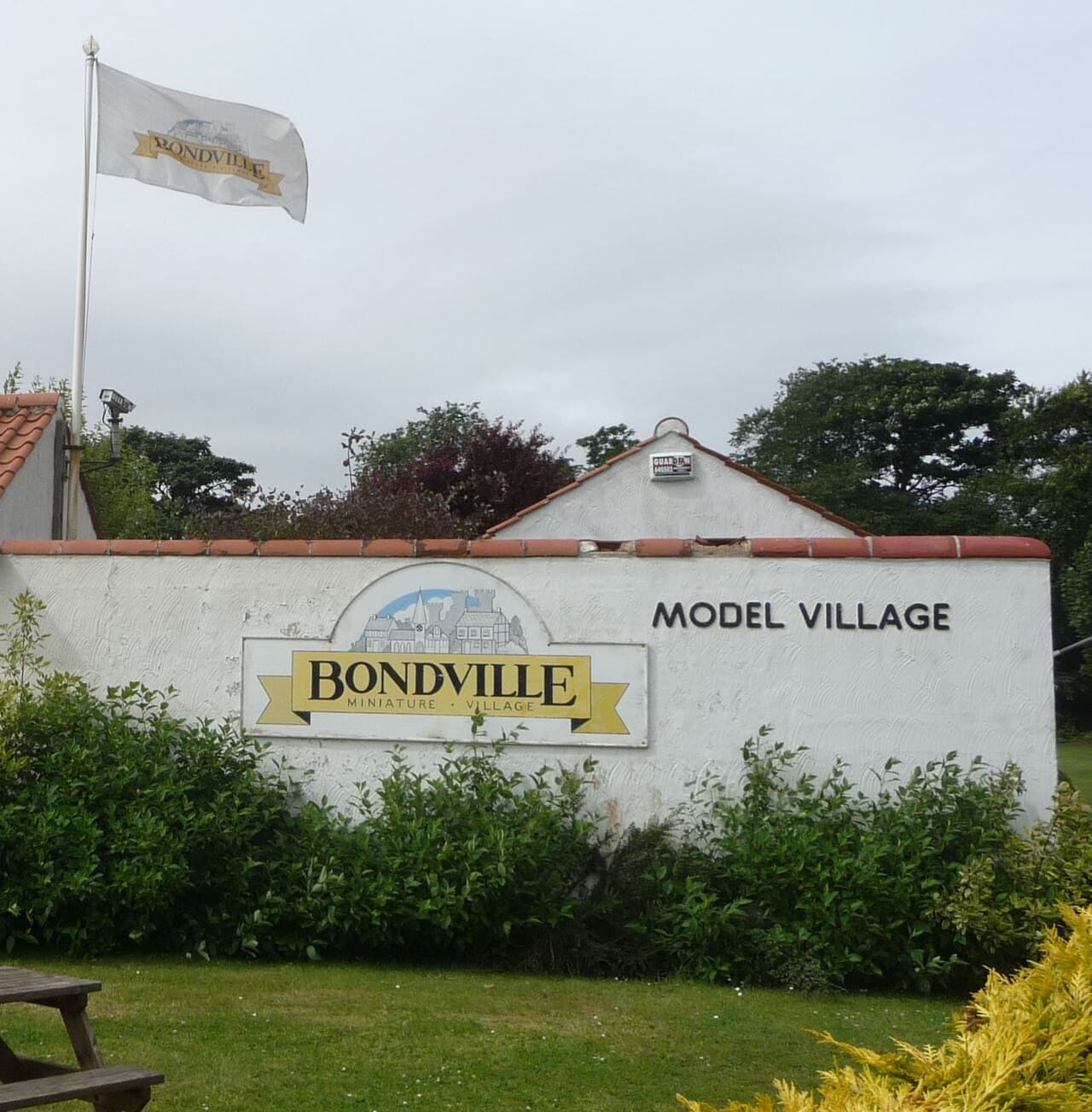 Bondville Model Village - Image 3