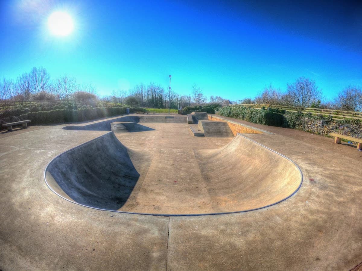 Felixstowe Skatepark. - Image 1