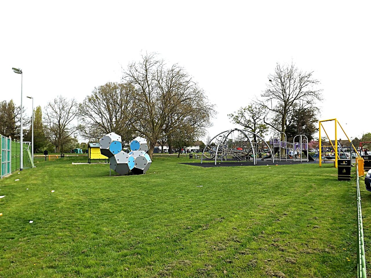 King George V Playing Field - Image 1