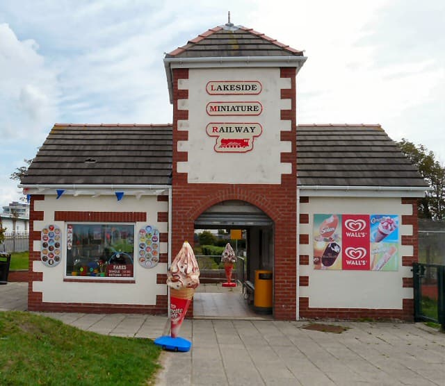 Lakeside Miniature Railway - Image 2