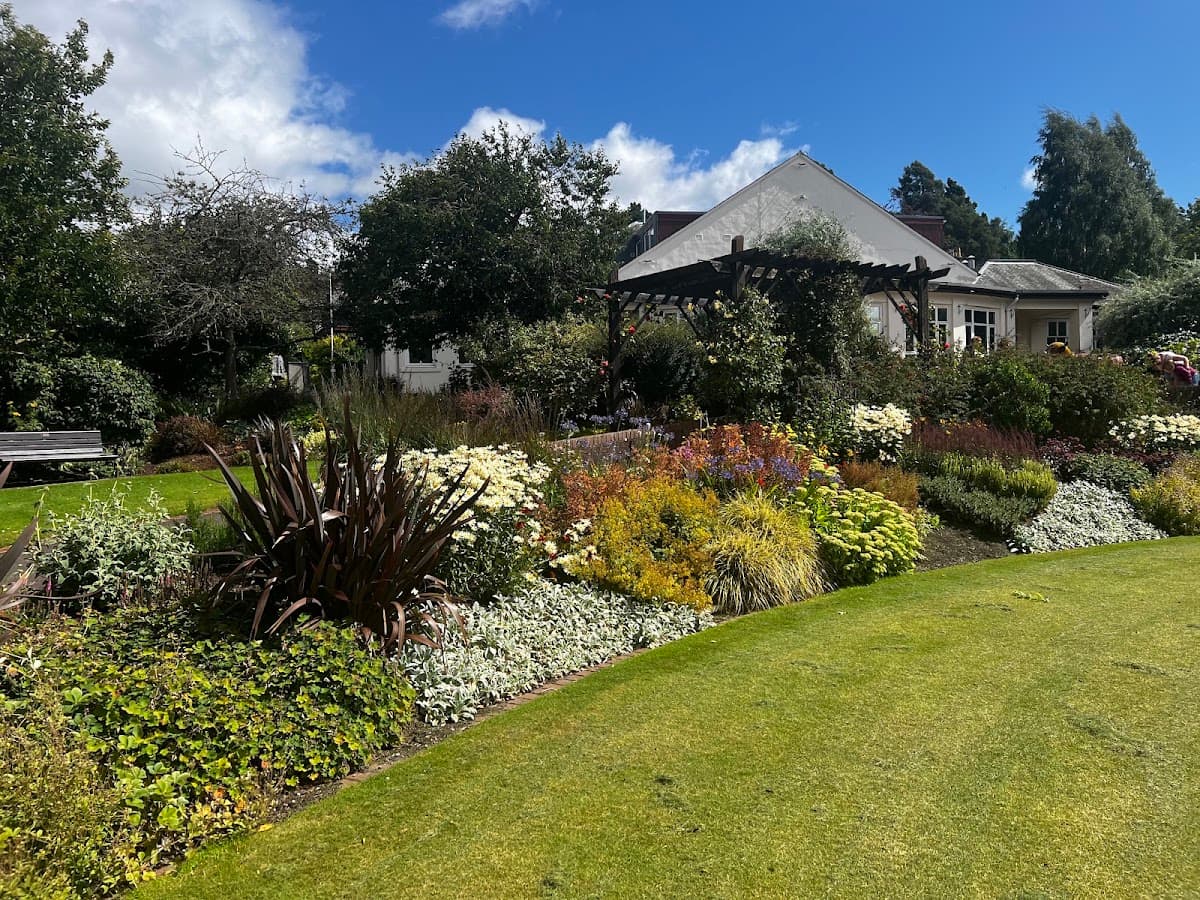 Rodney Gardens - Image 4