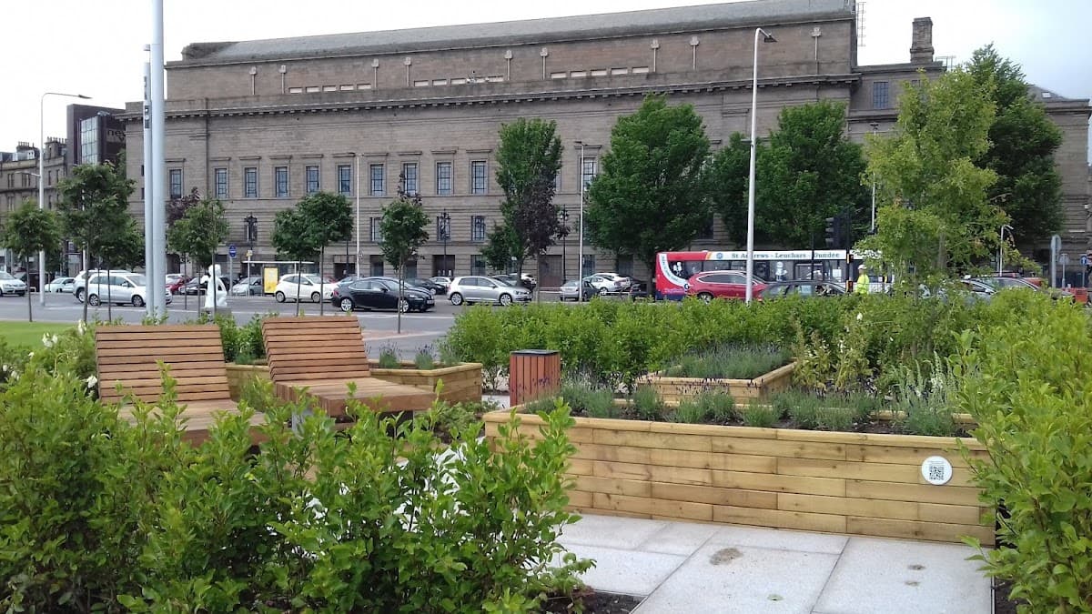 Slessor Gardens - Image 2