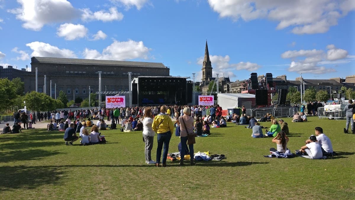 Slessor Gardens - Image 4