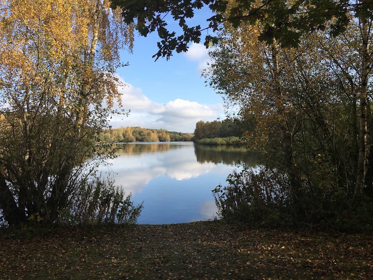 Daneshill Lakes - Image 1