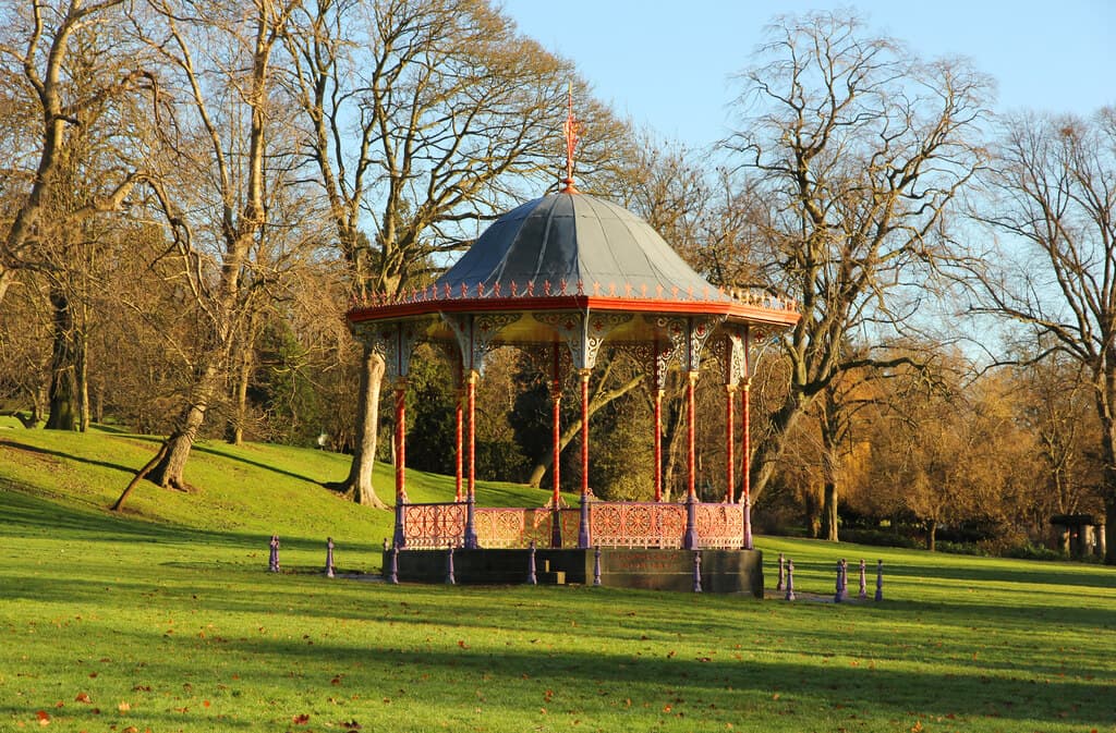 Lincoln Arboretum - Image 2