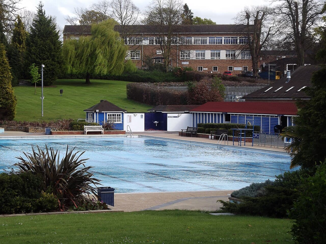 Guildford Lido - Image 3