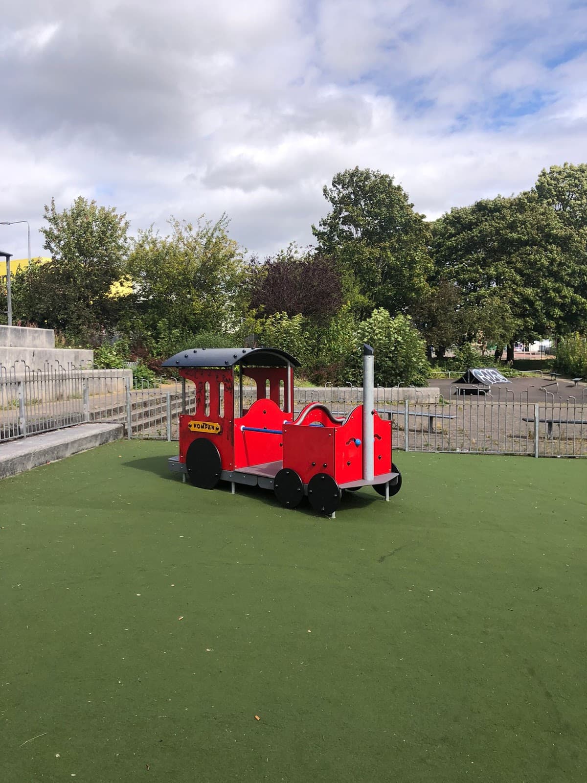 Beardmore Park - Image 4