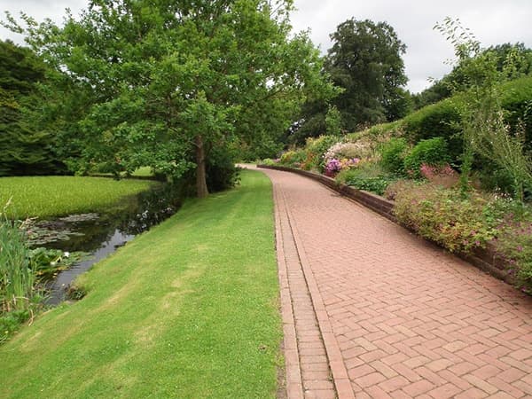 Grappenhall Heys Walled Garden - Image 3