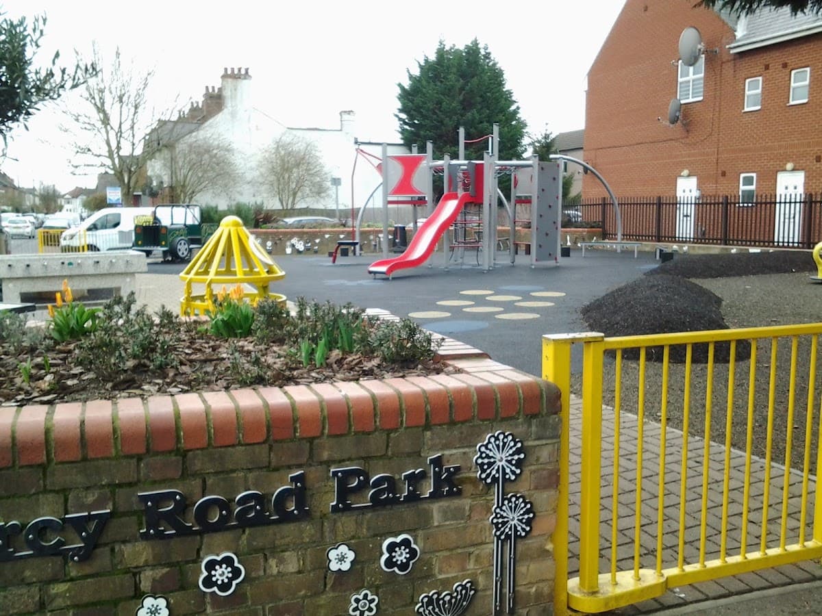 Percy Road Playground - Image 1