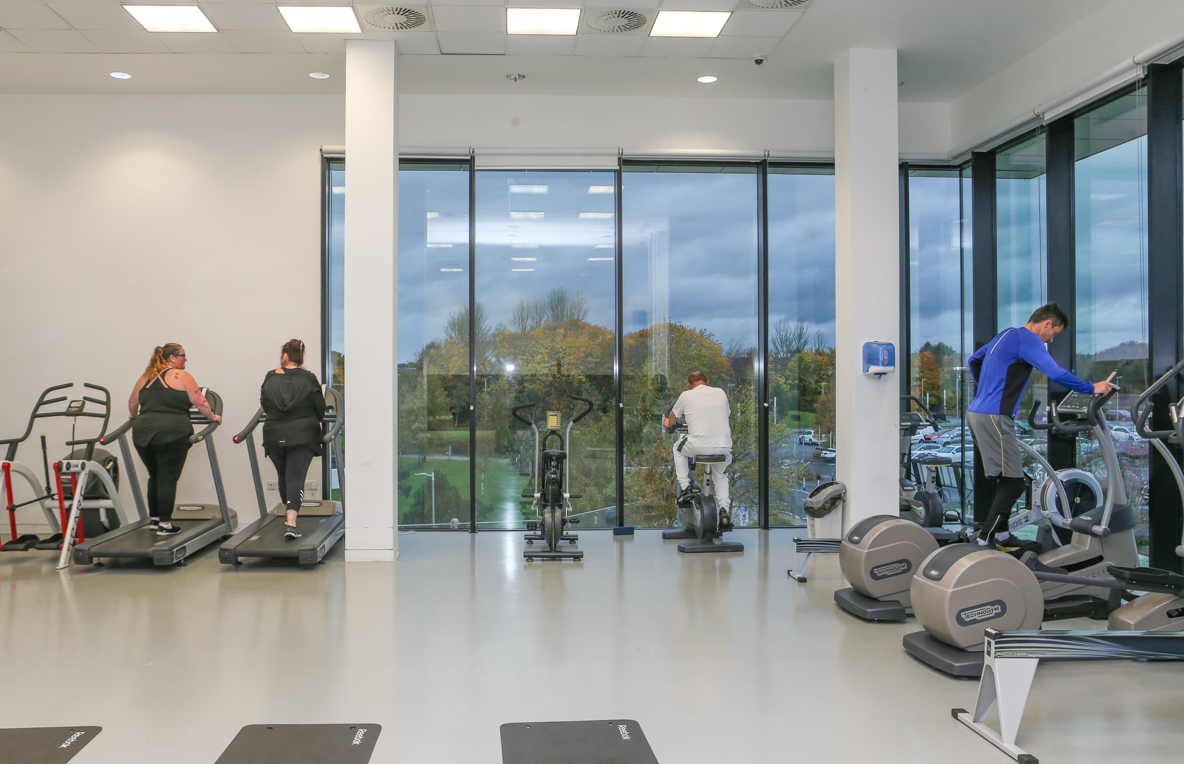 Carnegie Leisure Centre - Image 2