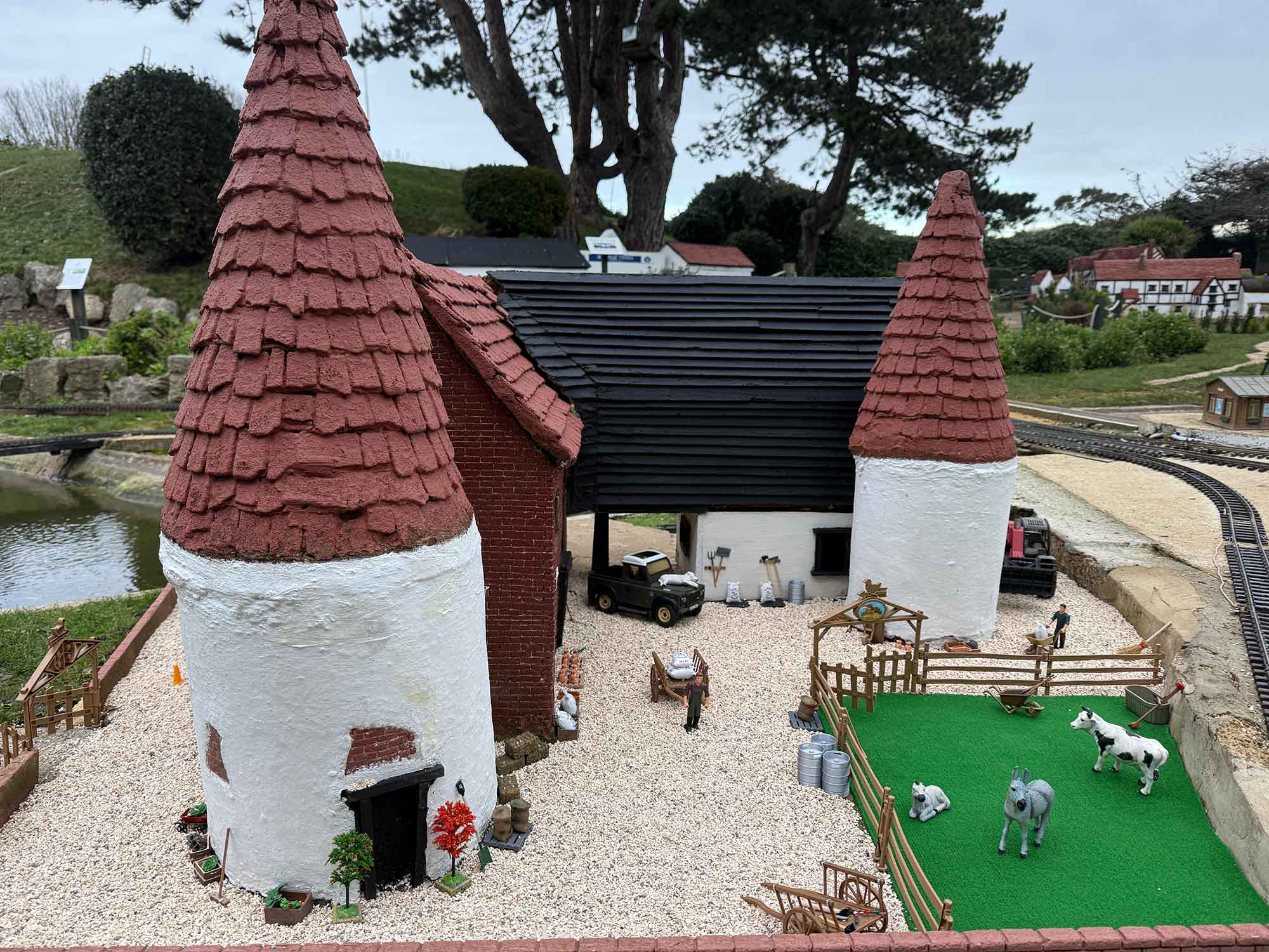 Southsea Model Village - Image 2