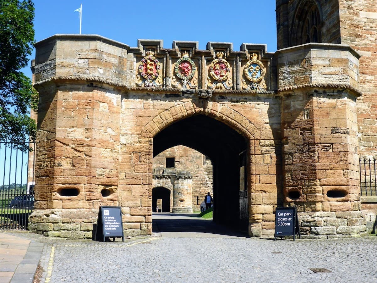 Linlithgow Palace - Image 2