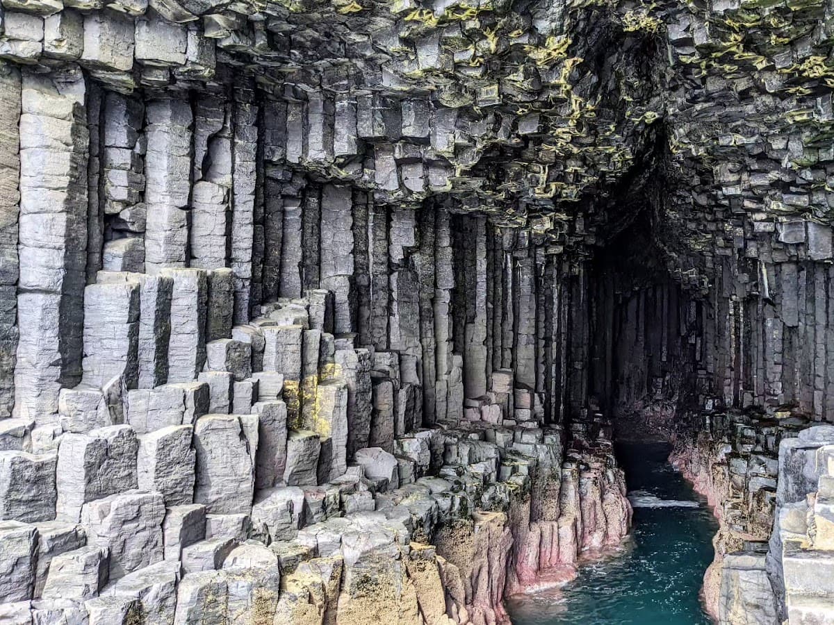 Staffa National Nature Reserve - Fingal's Cave (National Trust for Scotland) - Image 2