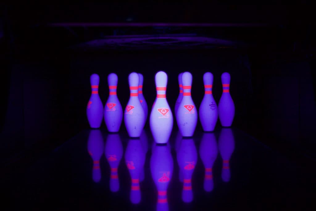 JR's Bowling & American Diner - Image 4