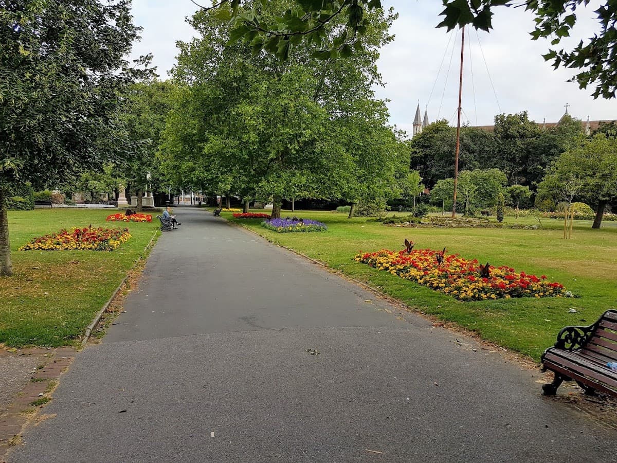 Victoria Park - Image 2