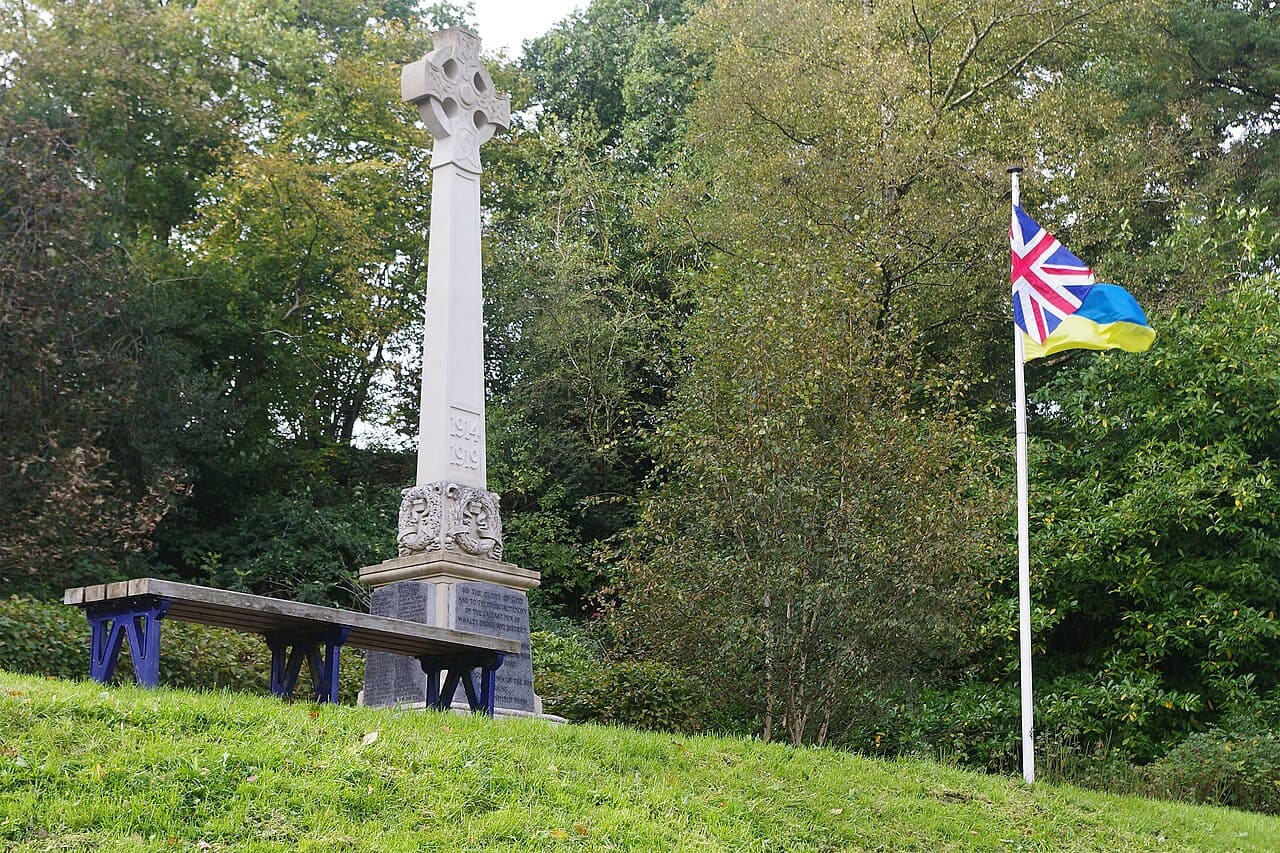 Whaley Bridge Memorial Park - Main view