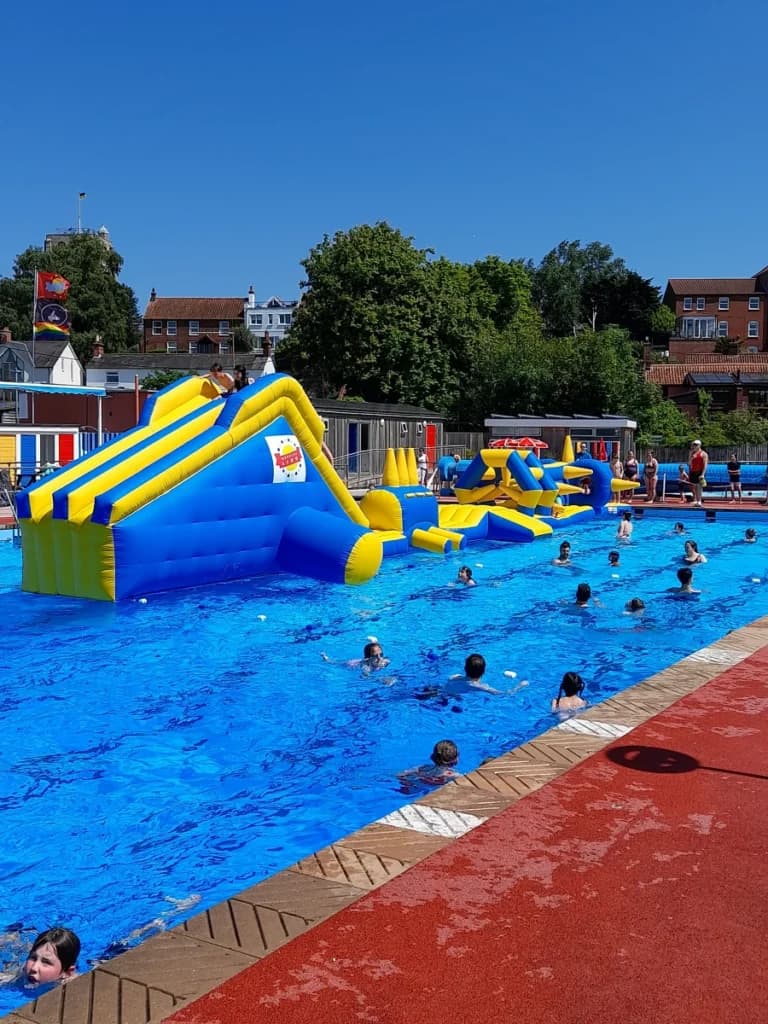 Beccles Lido - Image 2