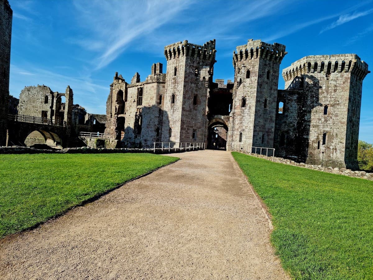 Raglan Castle - Image 4