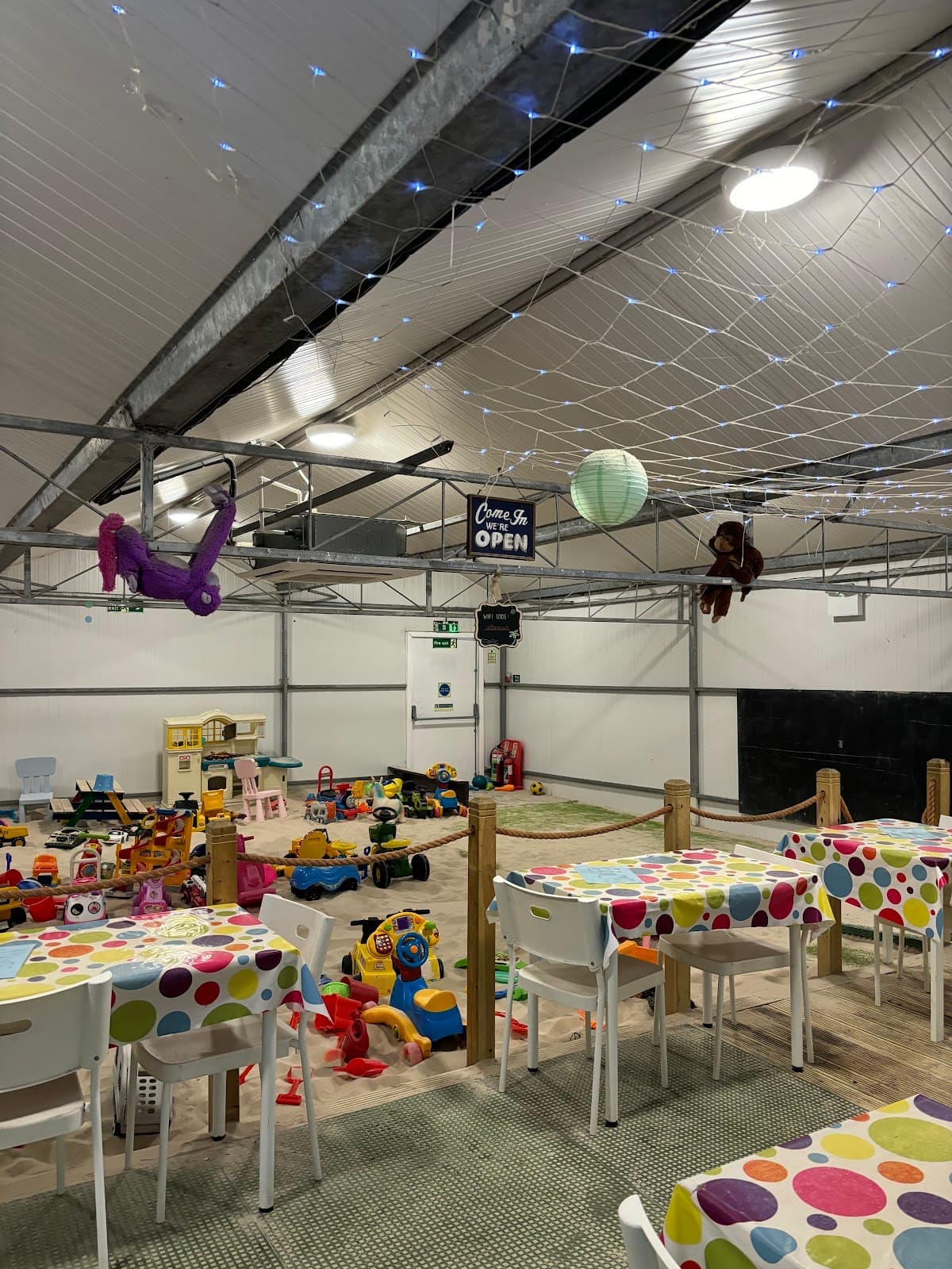 Craigend Nursery & Coffee Shop - Image 4
