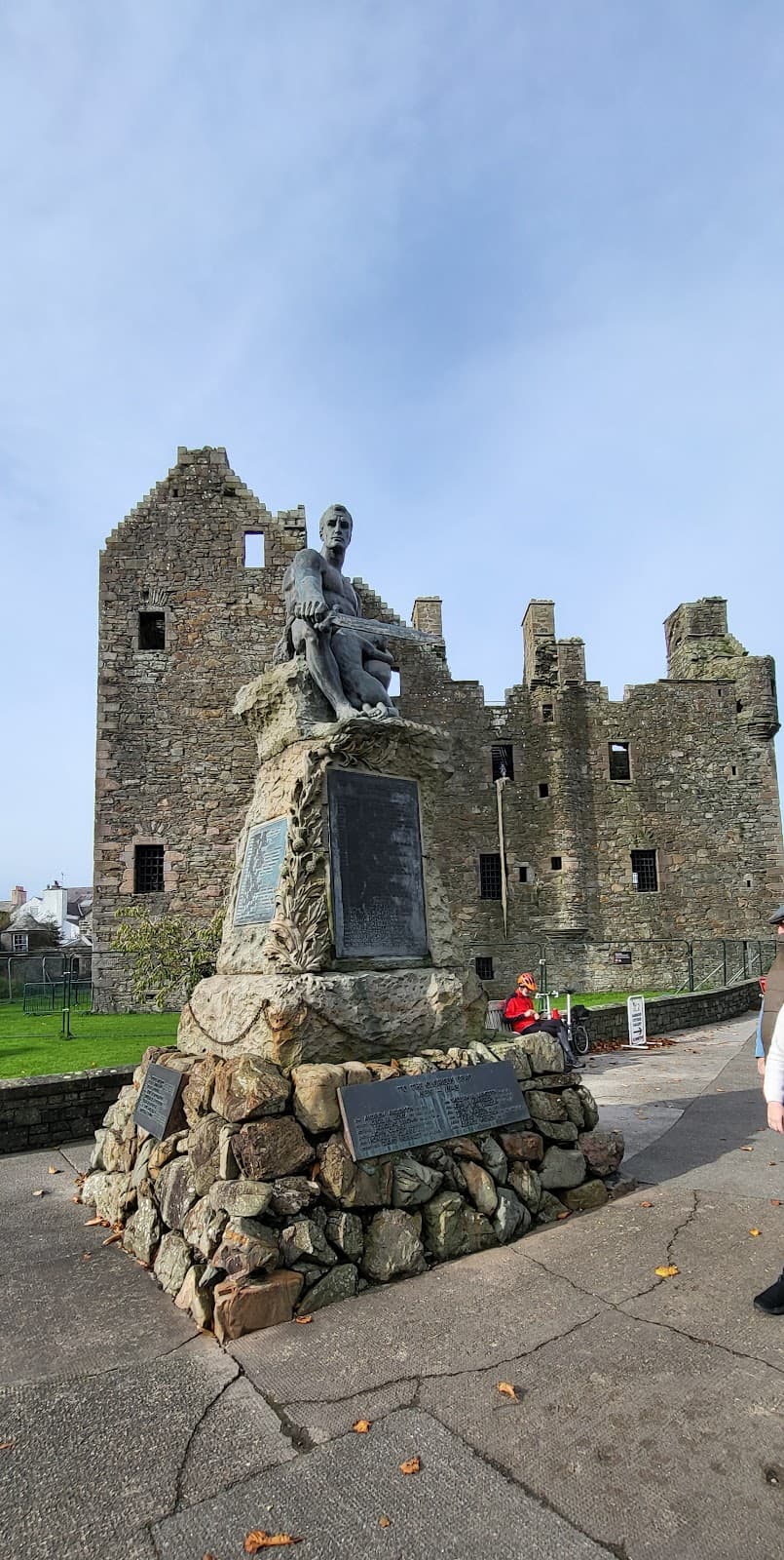 MacLellan's Castle - Image 3
