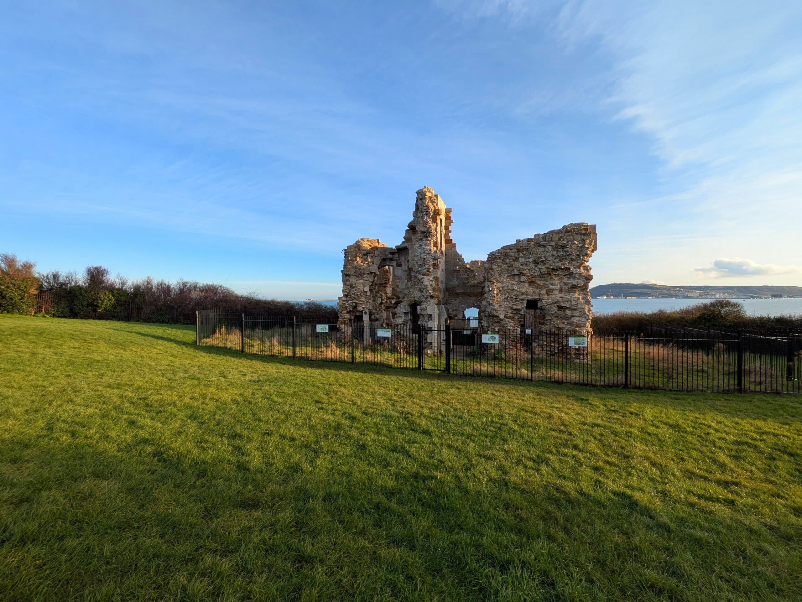 Sandsfoot Castle - Main view