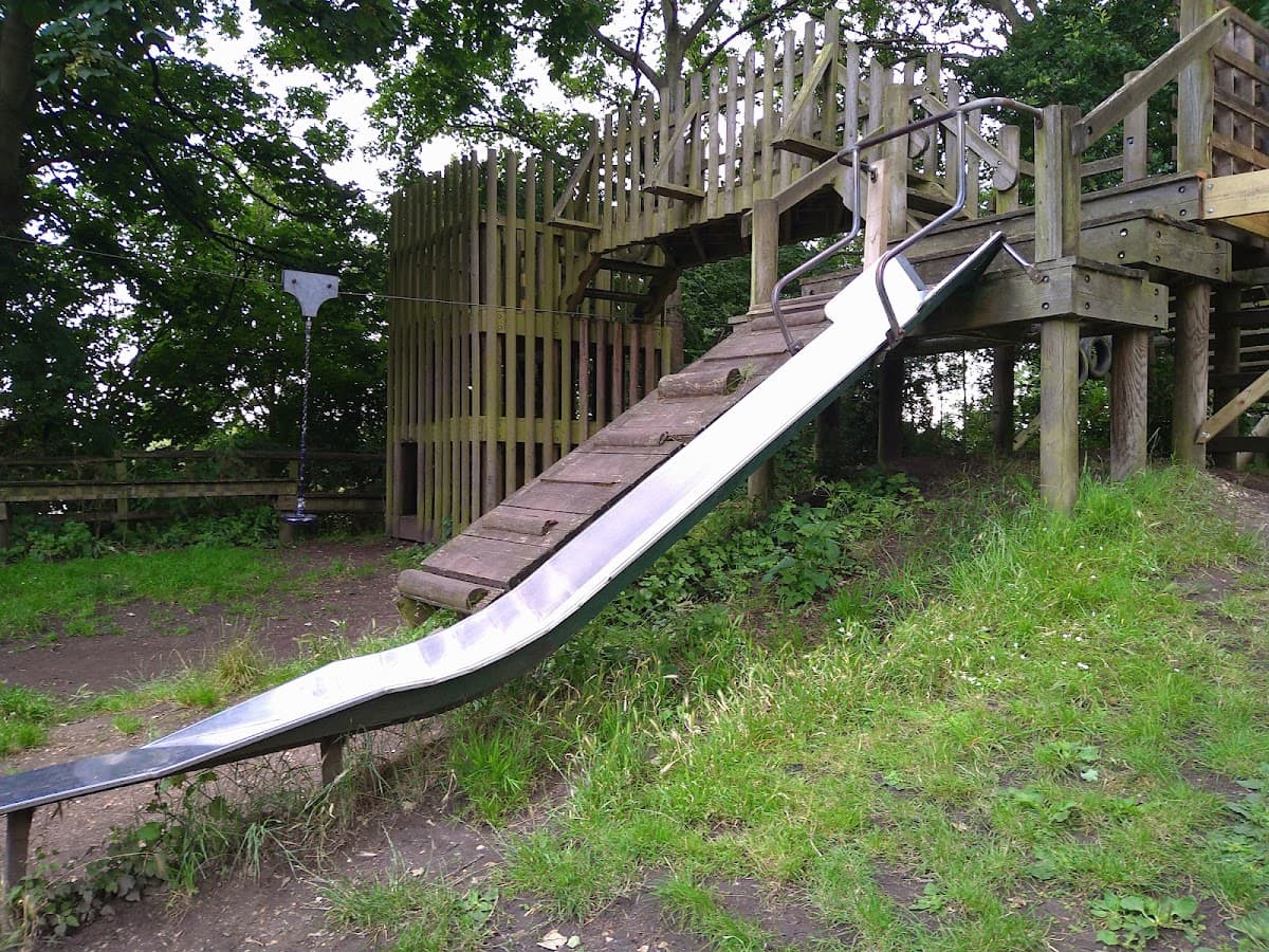 Dog Kennel Hill Adventure Playground - Image 1