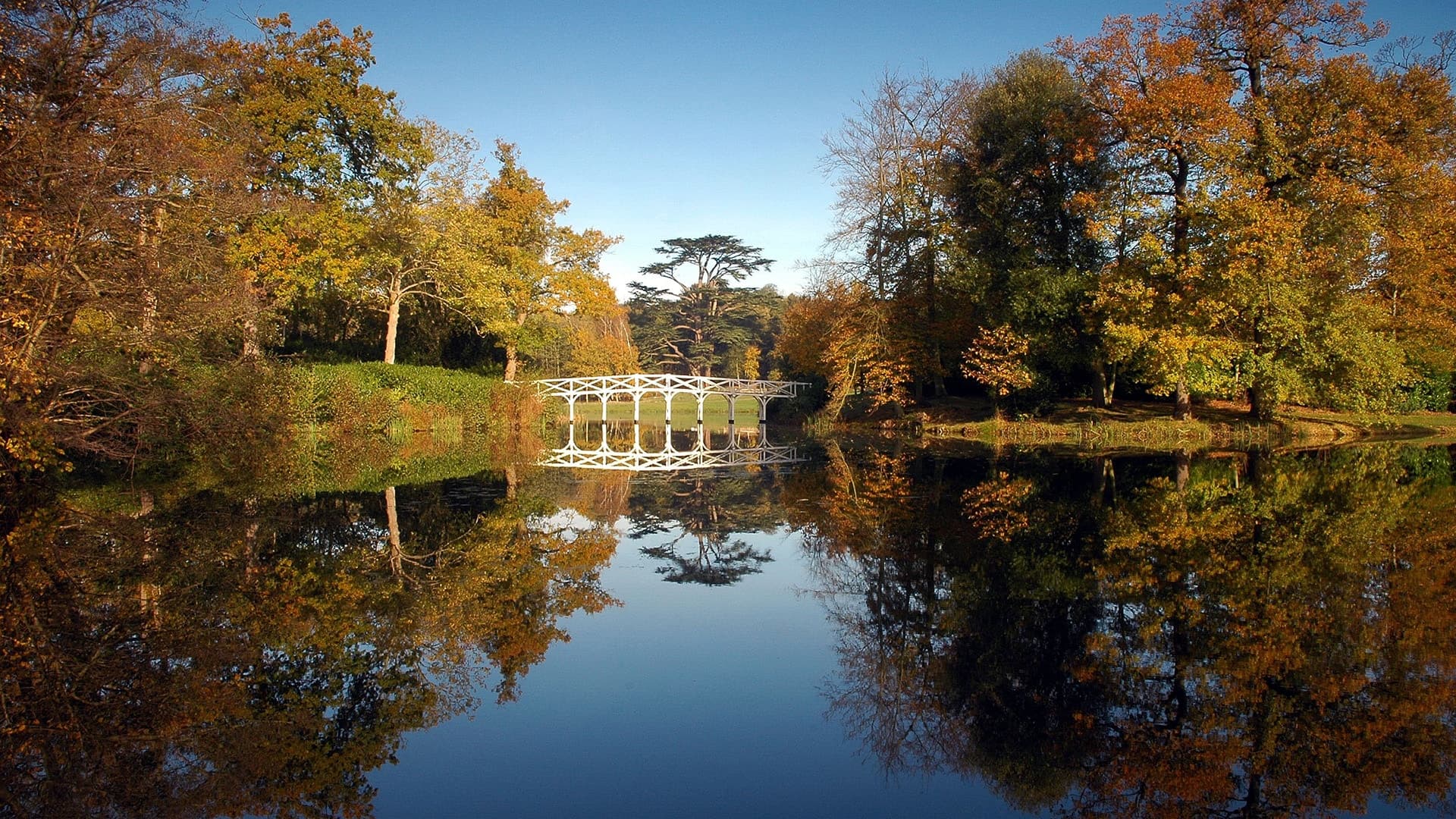 Painshill Park - Main view