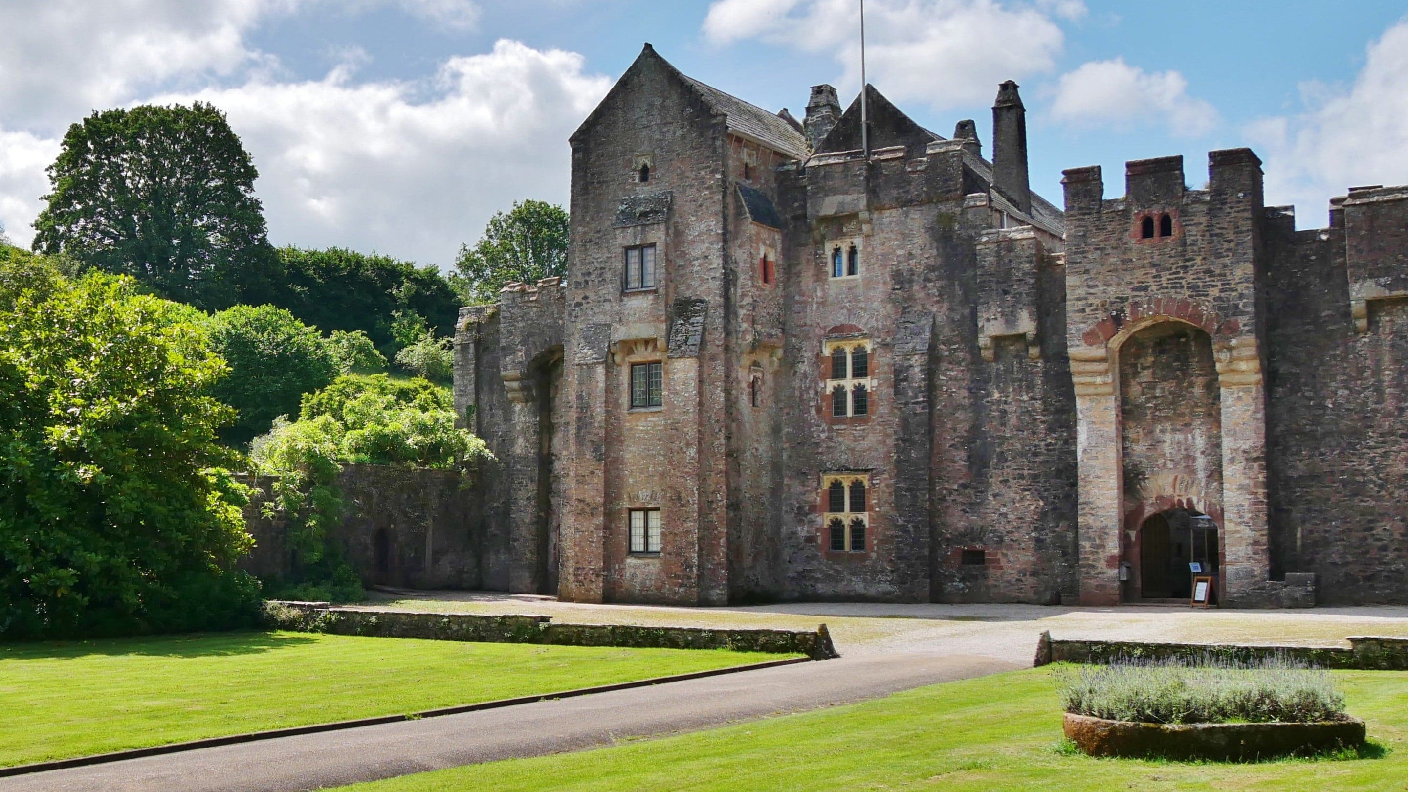 National Trust - Compton Castle - Main view