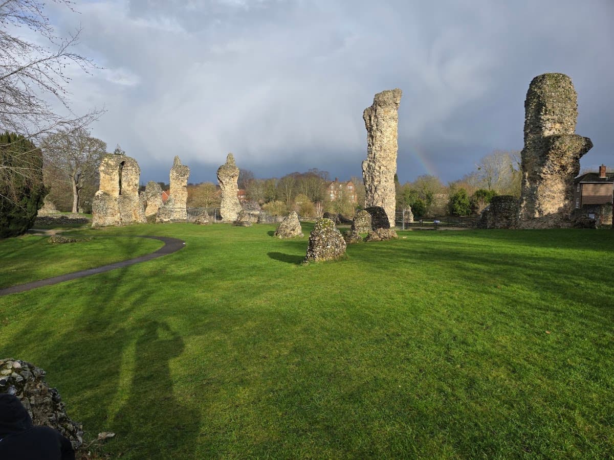 Abbey Gardens - Image 2