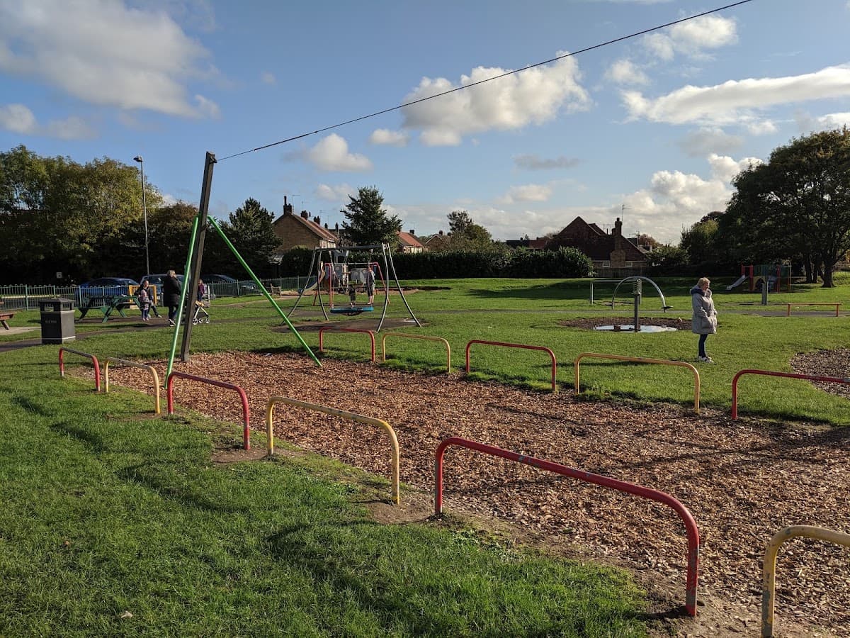 Haltemprice Park - Image 1