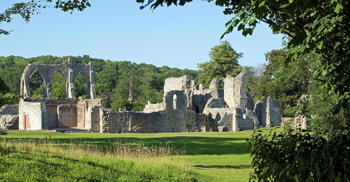 Bayham Old Abbey - Main view