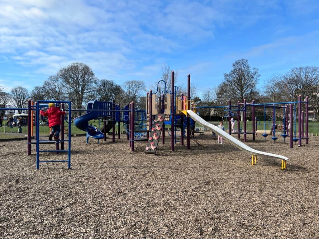 Victoria Park Children's Play Area - Image 2