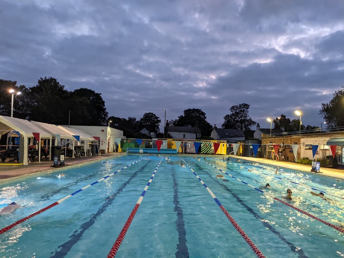 Hampton Pool - Main view