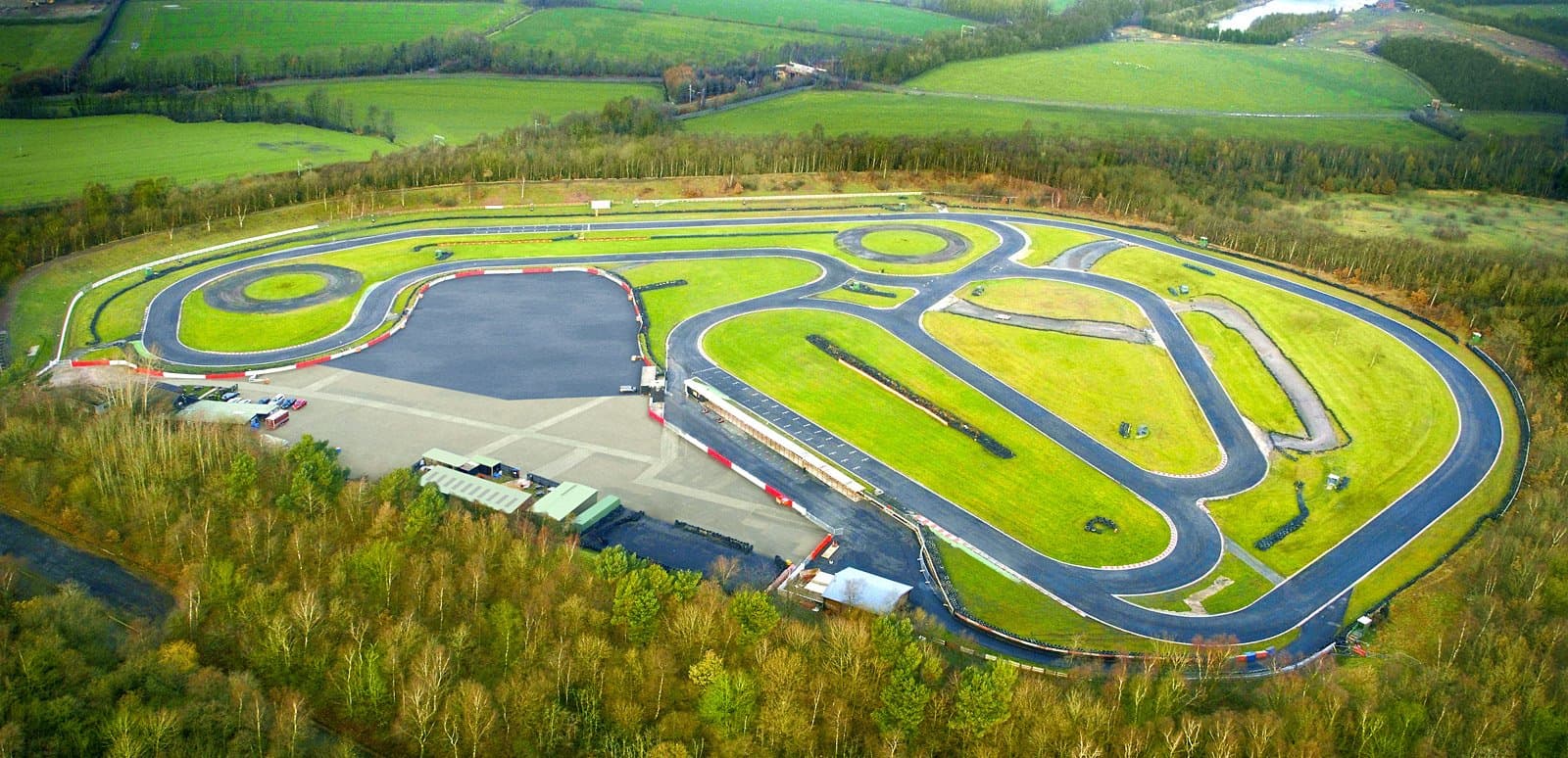 Three Sisters Race Circuit - Image 1