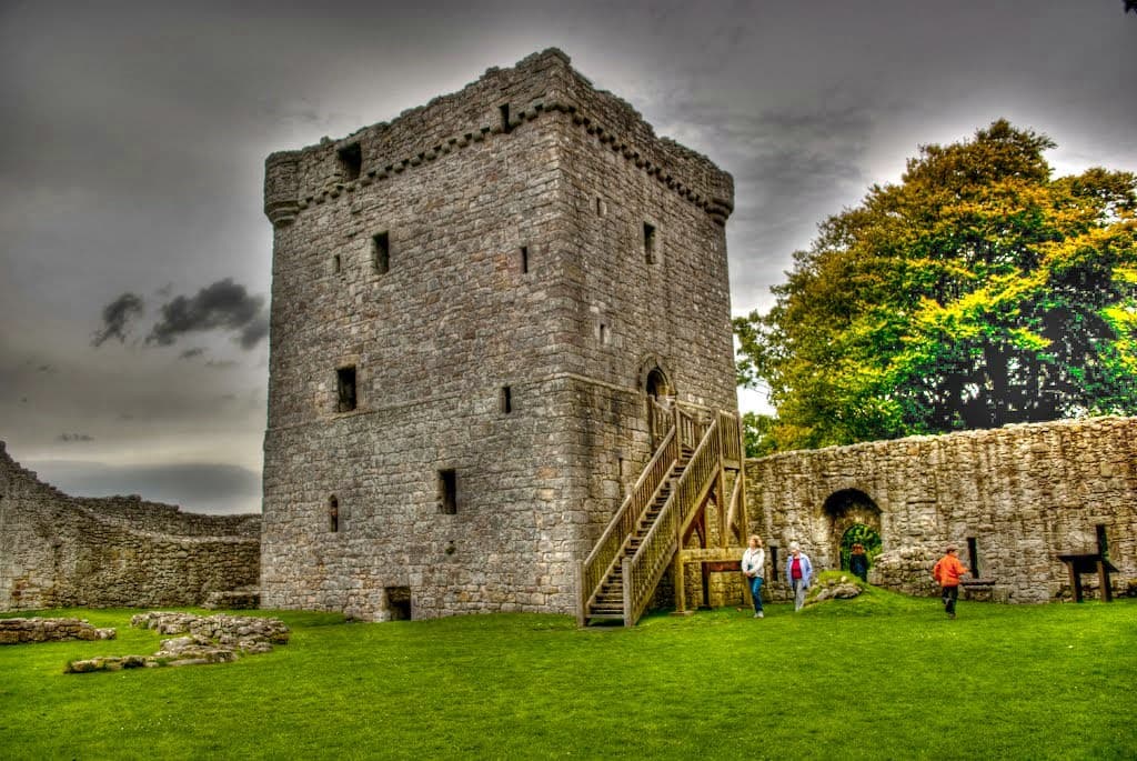 Lochleven Castle - Image 2