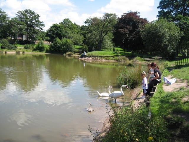 Princes Park - Image 2