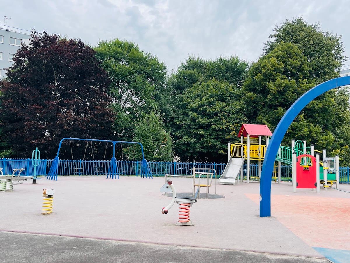 Gorget Avenue Play Area - Main view
