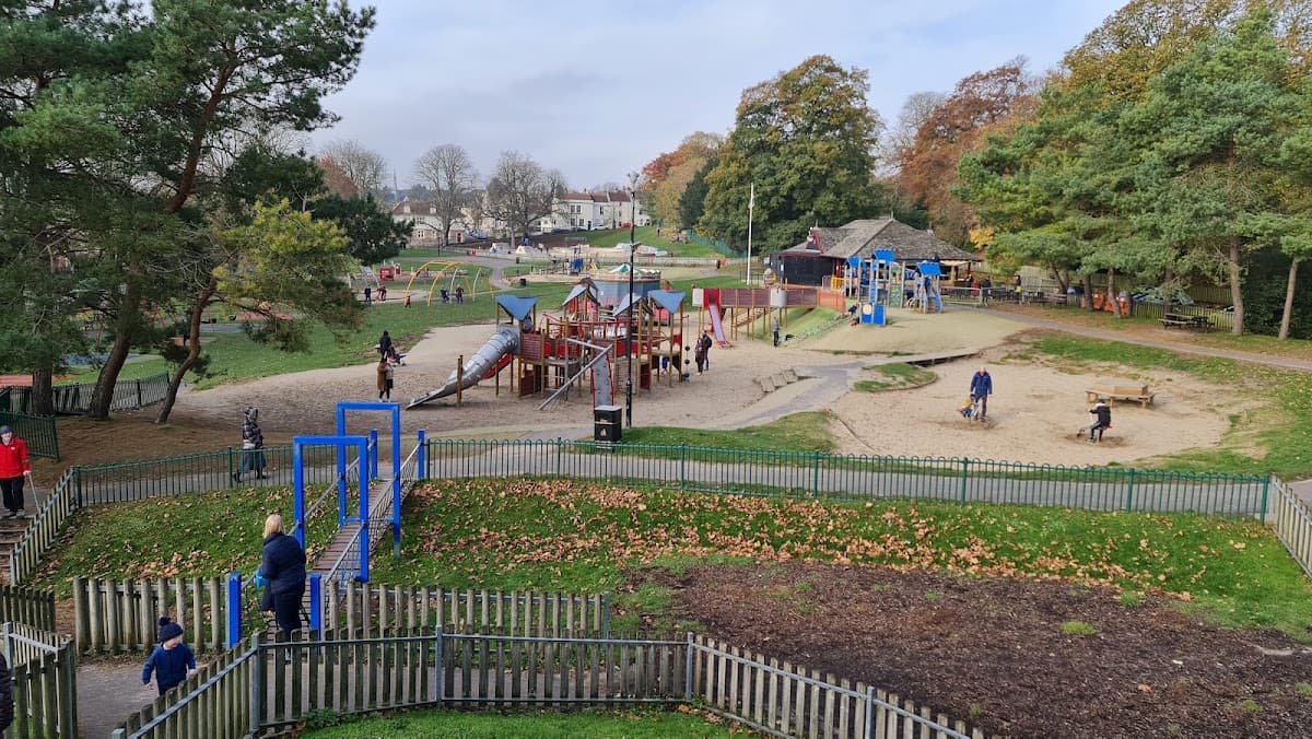 Royal Victoria Park - Image 1