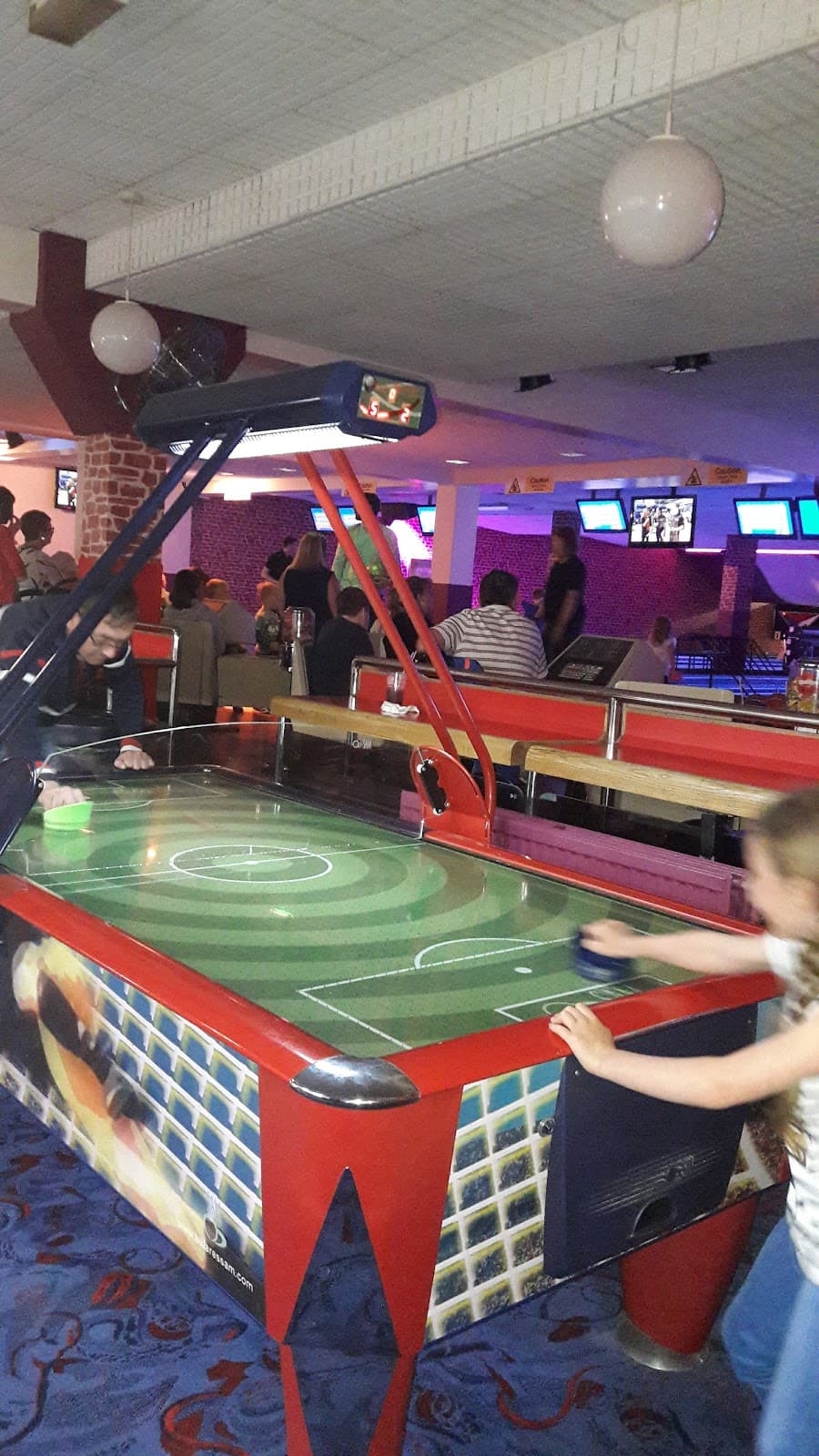 LA Bowl Ayr - Image 5