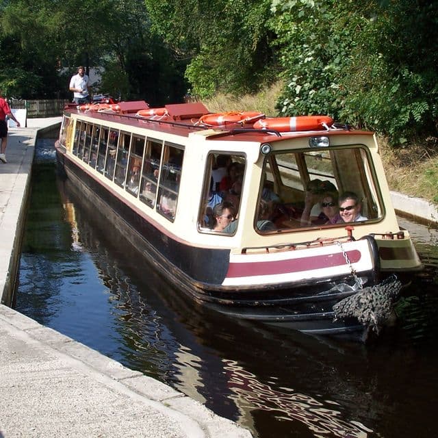 Llangollen Wharf - Image 2
