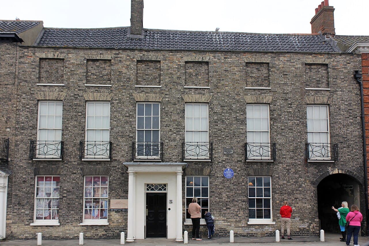 National Trust - Elizabethan House Museum - Image 2