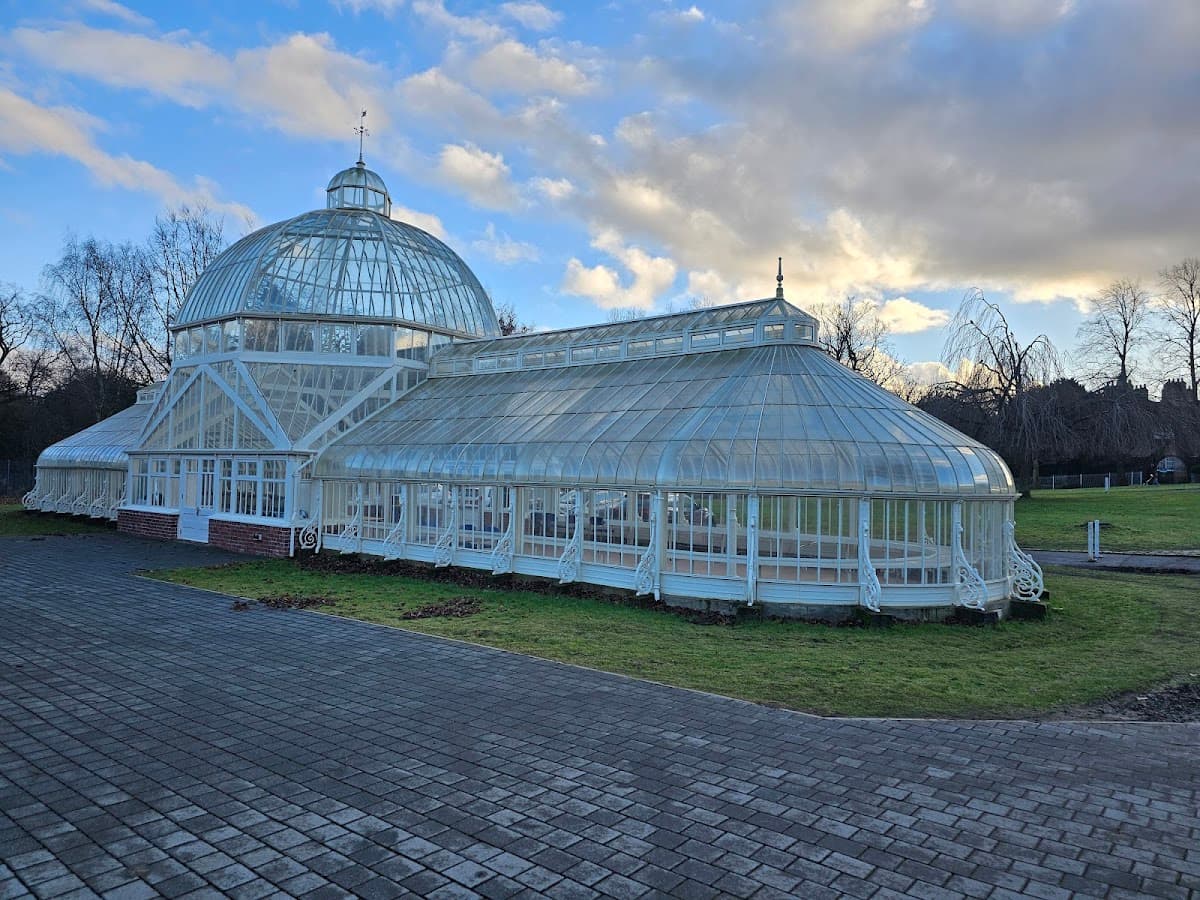 Tollcross Park - Main view