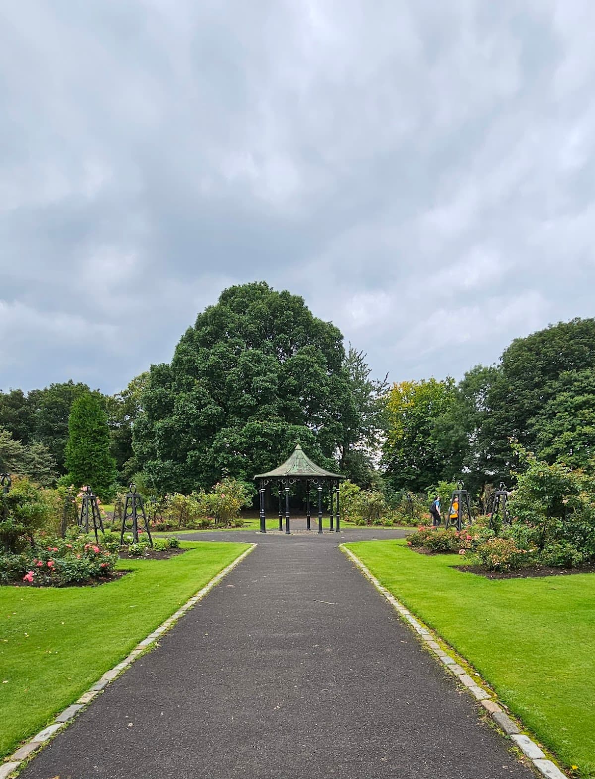 Tollcross Park - Image 3