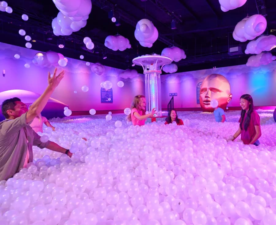 Bubble Planet: An Immersive Experience in Manchester - Main view
