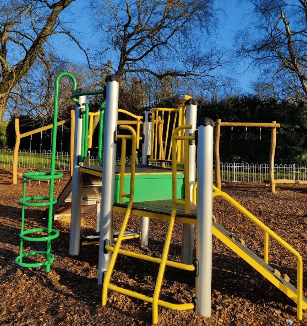 Overtoun Park - Image 2