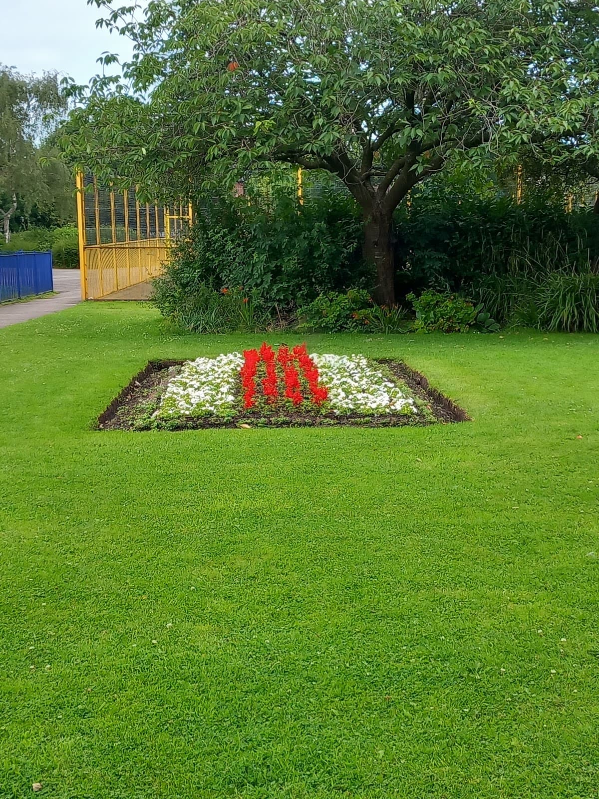 Hough Green Park - Image 1